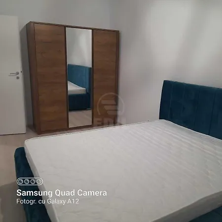Apartament Cochet Cu Design Modern Apartment *